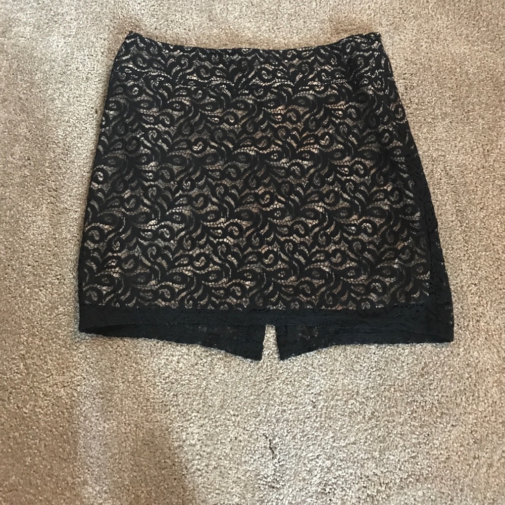 NWT black lace mini skirt!
