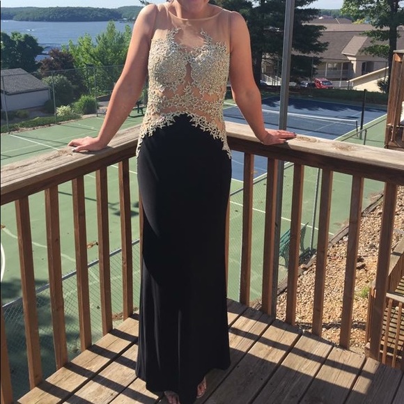 Prom Dress - Picture 3 of 4
