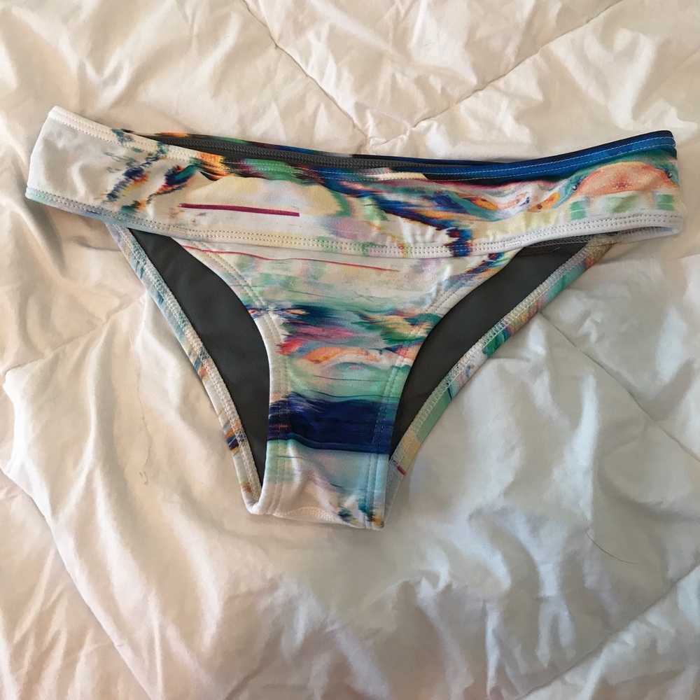 Jolyn Casey bottoms