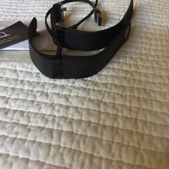 Fitbit bundle - Picture 4 of 5