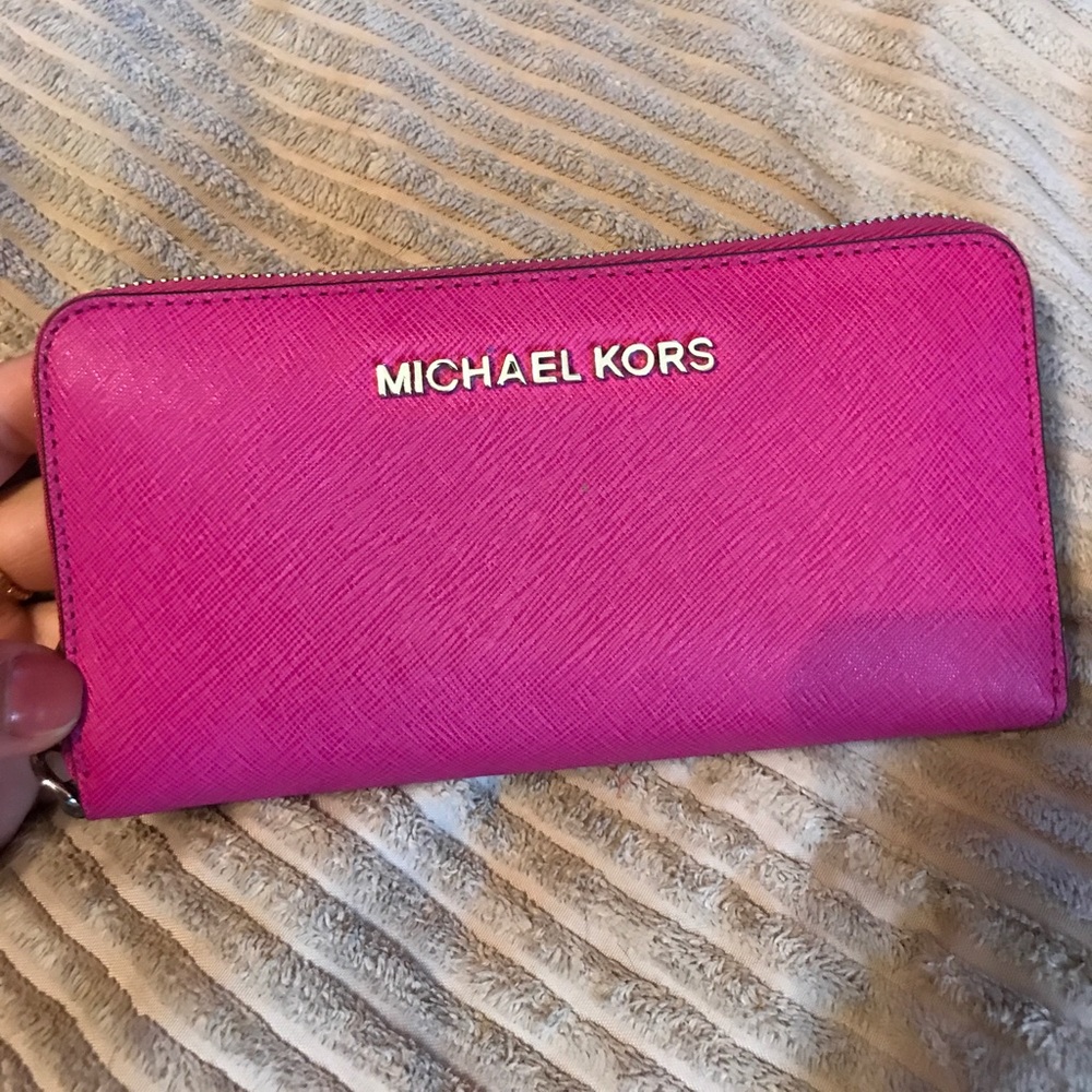 Michael Kors wallet- small