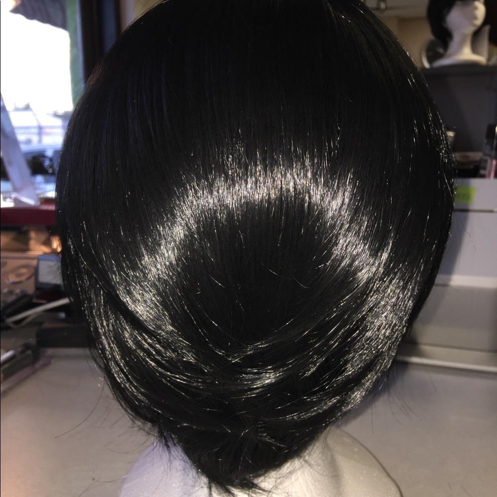 Wig - Picture 2 of 2