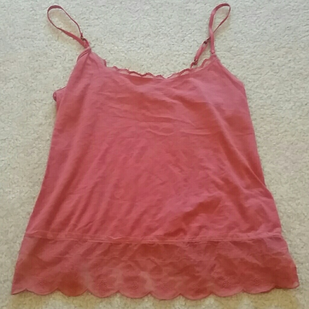Dusty rose American Eagle tank.