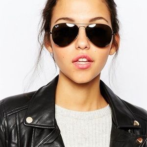 BRAND NEW Black Ray Bans polarized w/ Box and Case