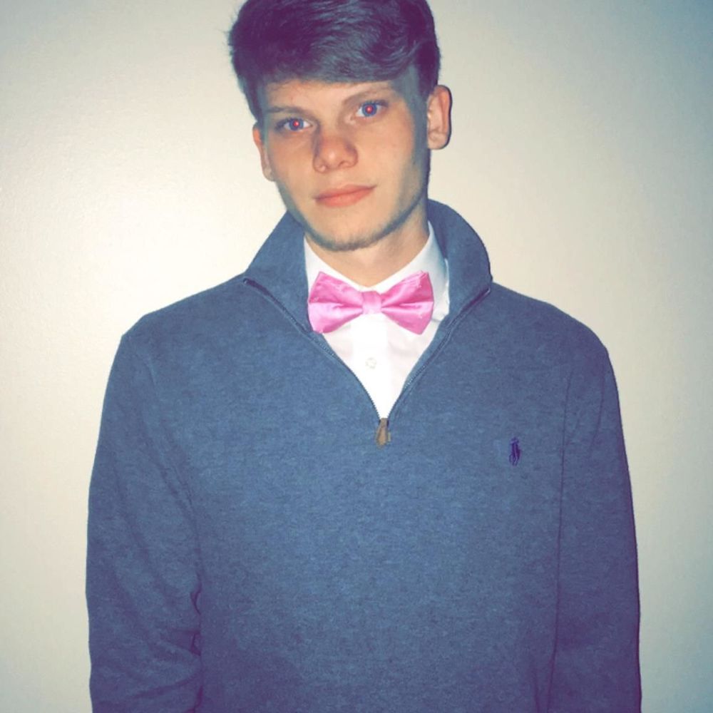 Meet your Posher, Isaac