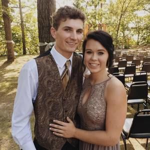 Meet your Posher, Faith