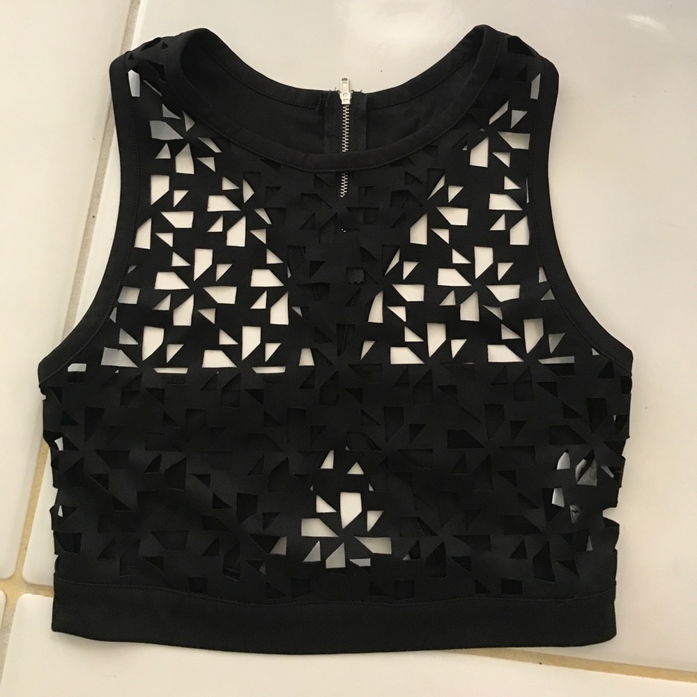 LF cutout crop top