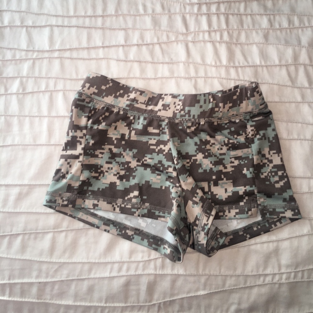 Hooters Girl Costume shorts camo