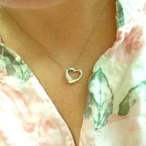 Tiffanys heart necklace