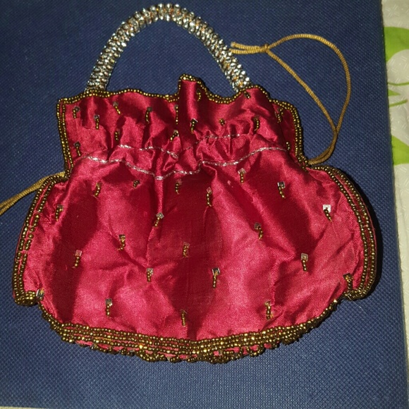 Purse - Picture 2 of 2