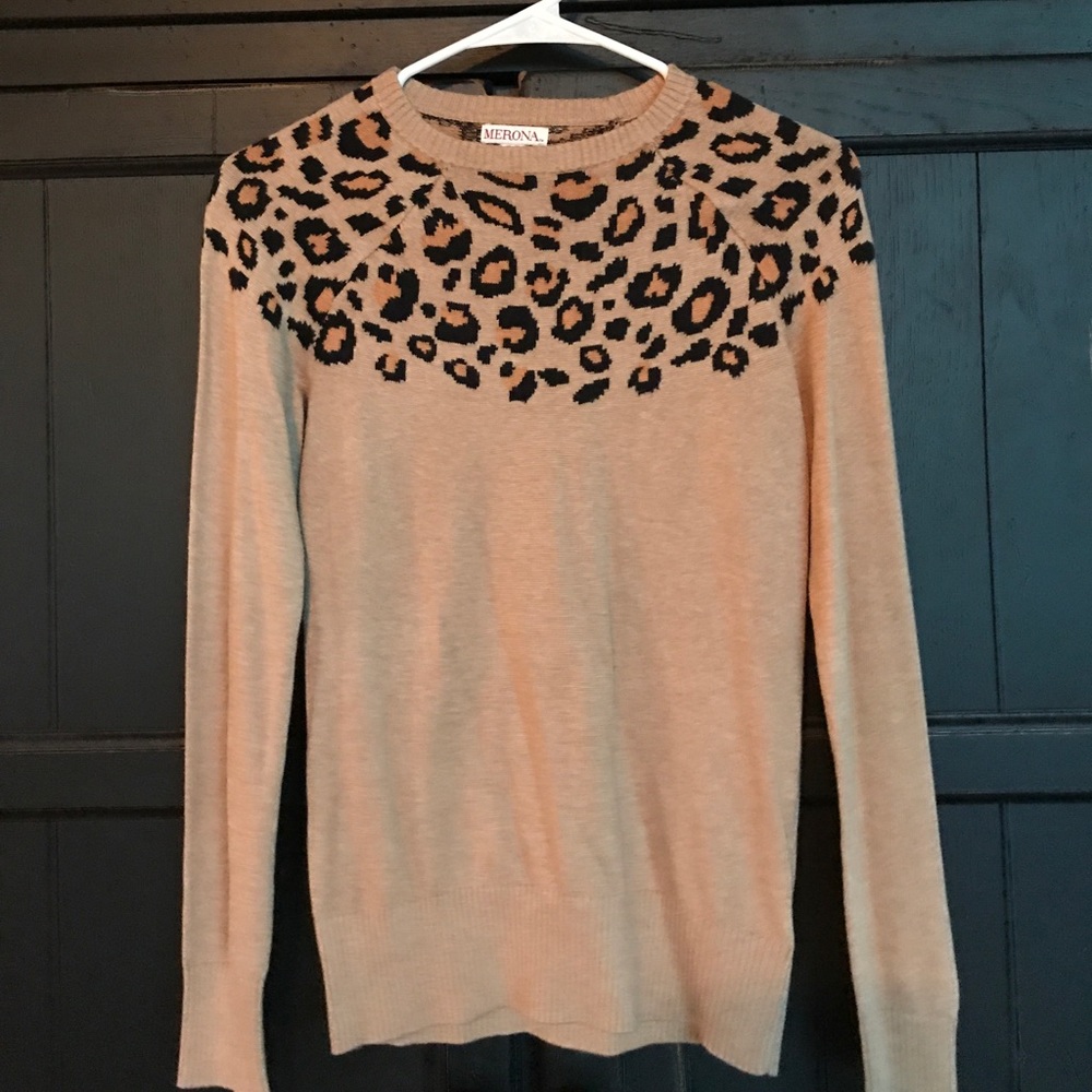 Leopard Print Crew Neck Sweater