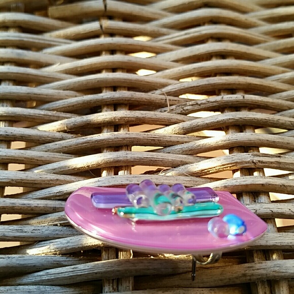 4/25♡Pink Retro Art Deco Earrings - Picture 4 of 7