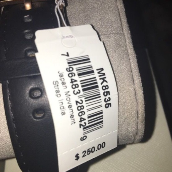 Watch need to be gone - Picture 2 of 2