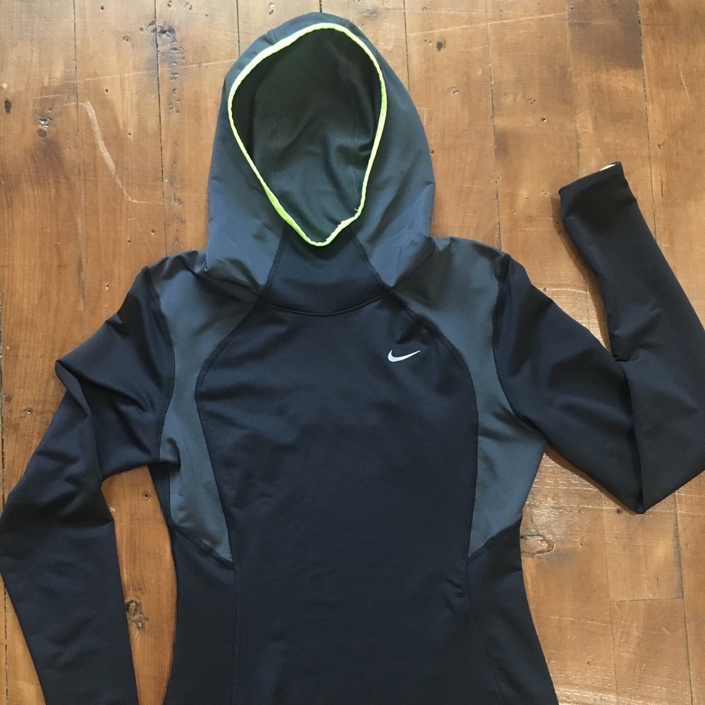 Nike dri-fit running sweater