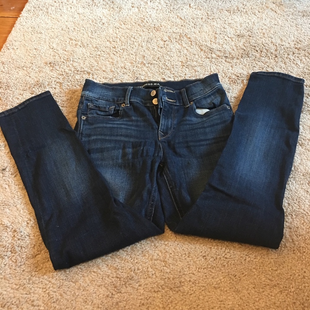 Size 2R Express Jeans