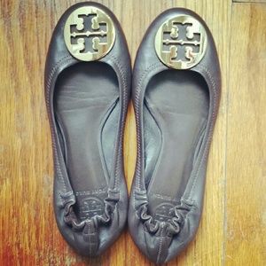 Chocolate Brown TORY BURCH Never been worn
