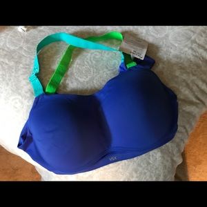 Victoria's Secret Sports Bra.