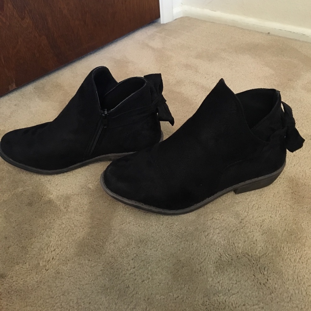 Rue 21 booties