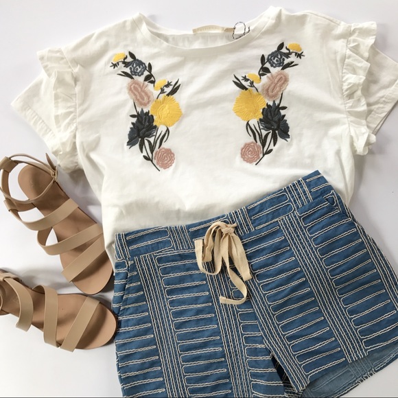 Floral Embroidered Tee - Picture 2 of 2