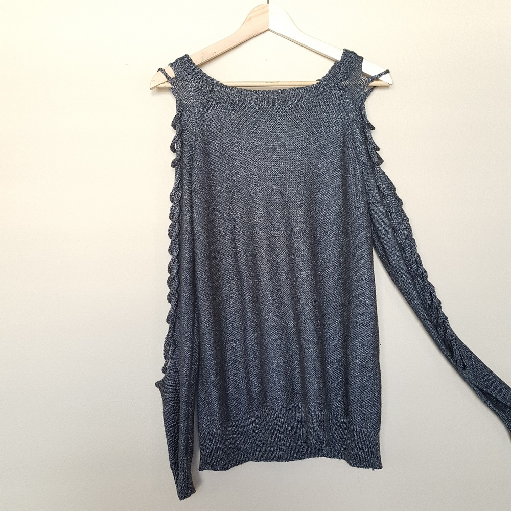 FOREVER 21 sweater