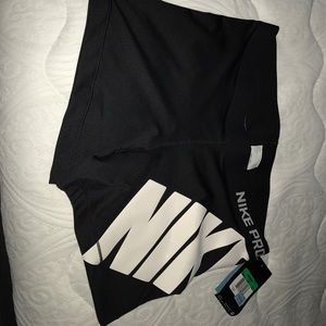 NIKE shorts XL