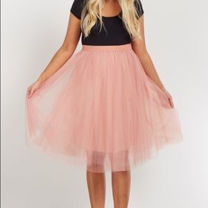 Pink Tulle Mesh Midi Maternity Skirt