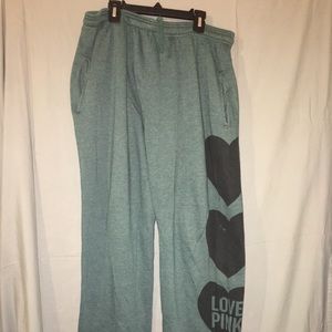 PINK VICTORIA SECRET SWEATS