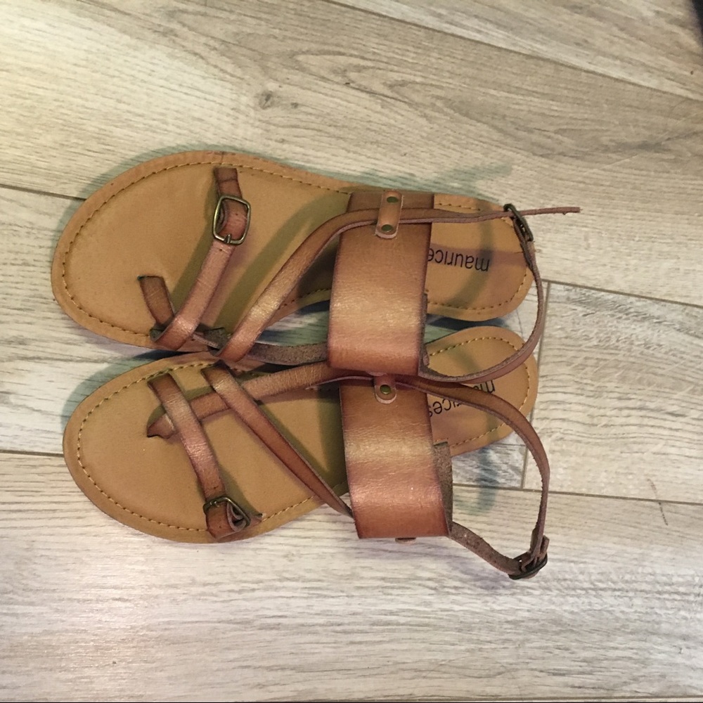 Strappy brown sandal