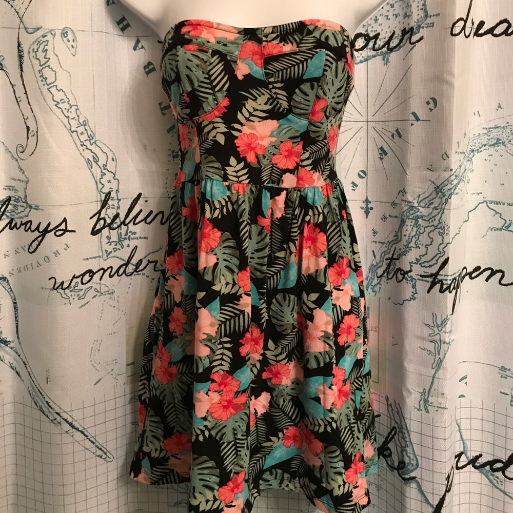 Tropical H&M Strapless Dress