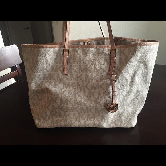 Michael Kors large tote - Picture 2 of 5