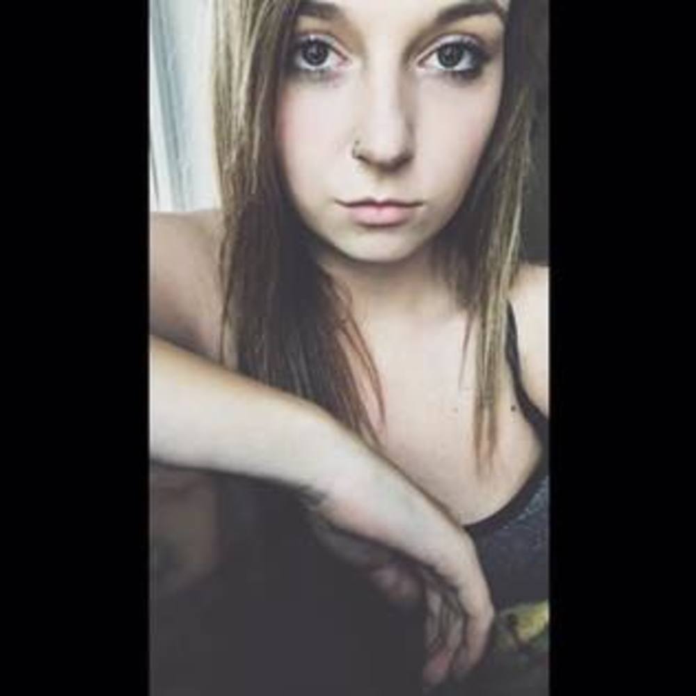 Meet your Posher, Kaytlyn