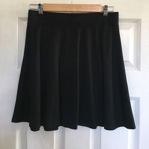 Black skater skirt