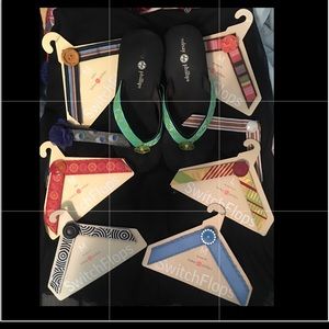 Lindsay Phillips SwitchFlops w/9 switchbows