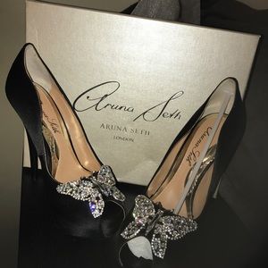 Aruna Seth - black satin open toed heels size 7