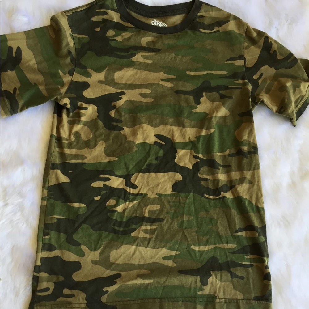 Camouflage tee