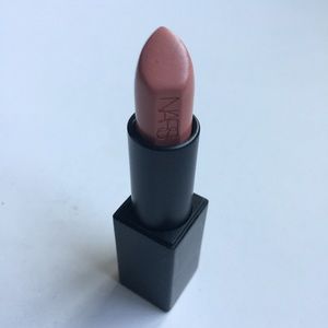NARS Audacious Lipstick in Raquel