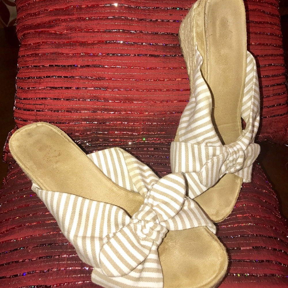 A2 by Aerosoles beige striped wedge sandal