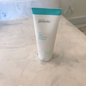 Proactiv + Step One Skin Smoothing Exfoliator