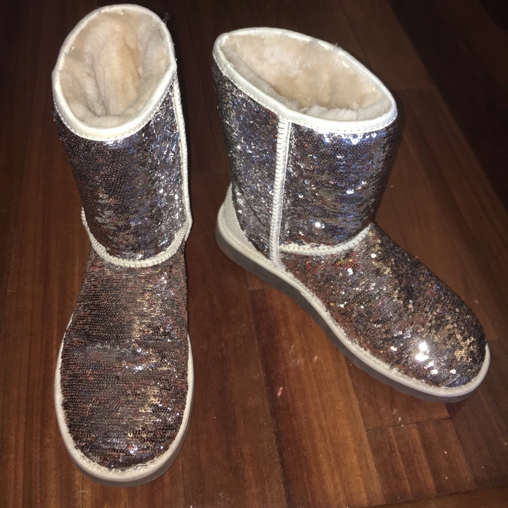Like new ugg boots
