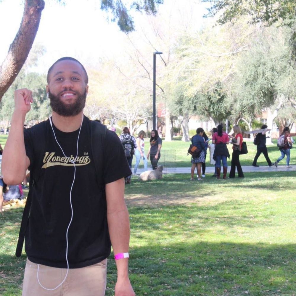 Meet your Posher, Dandre