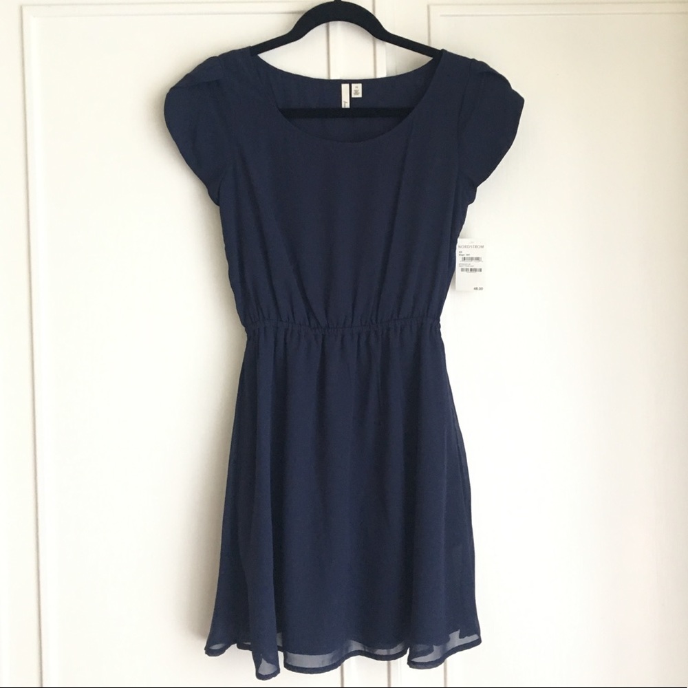 ✨SALE!!✨NWT Frenchi Dress