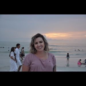 Meet your Posher, Julia