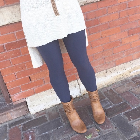 Infinity Rain 💦Steel Gray Brushed Knit Leggings - Picture 2 of 2