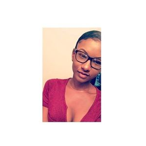 Meet your Posher, Jada