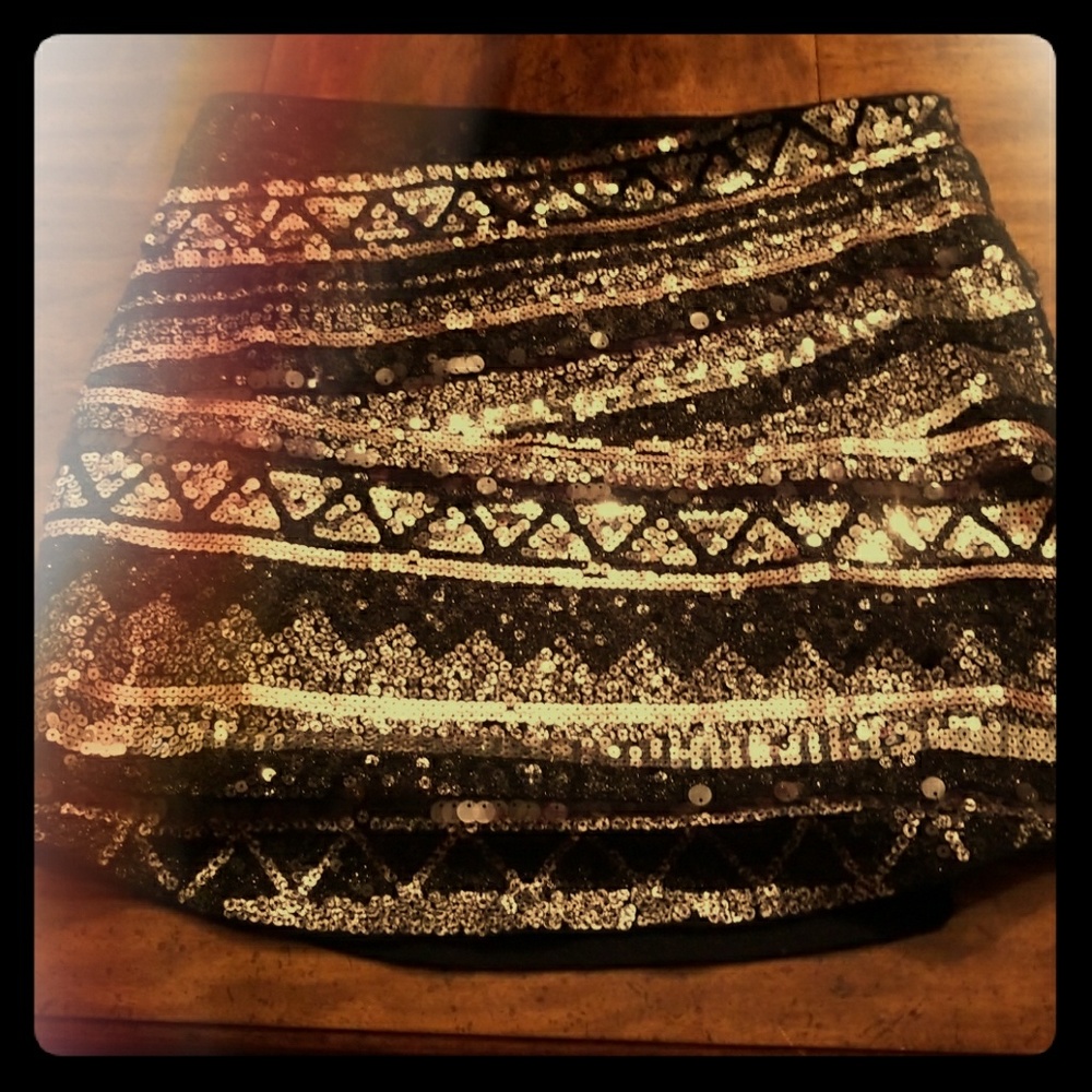 Sequence skirt