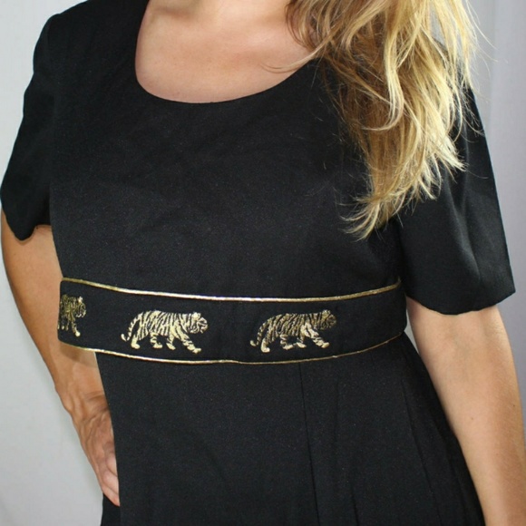 Vintage embroidered Tiger Dress - Picture 5 of 9