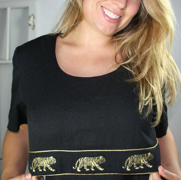 Vintage embroidered Tiger Dress - Picture 2 of 9