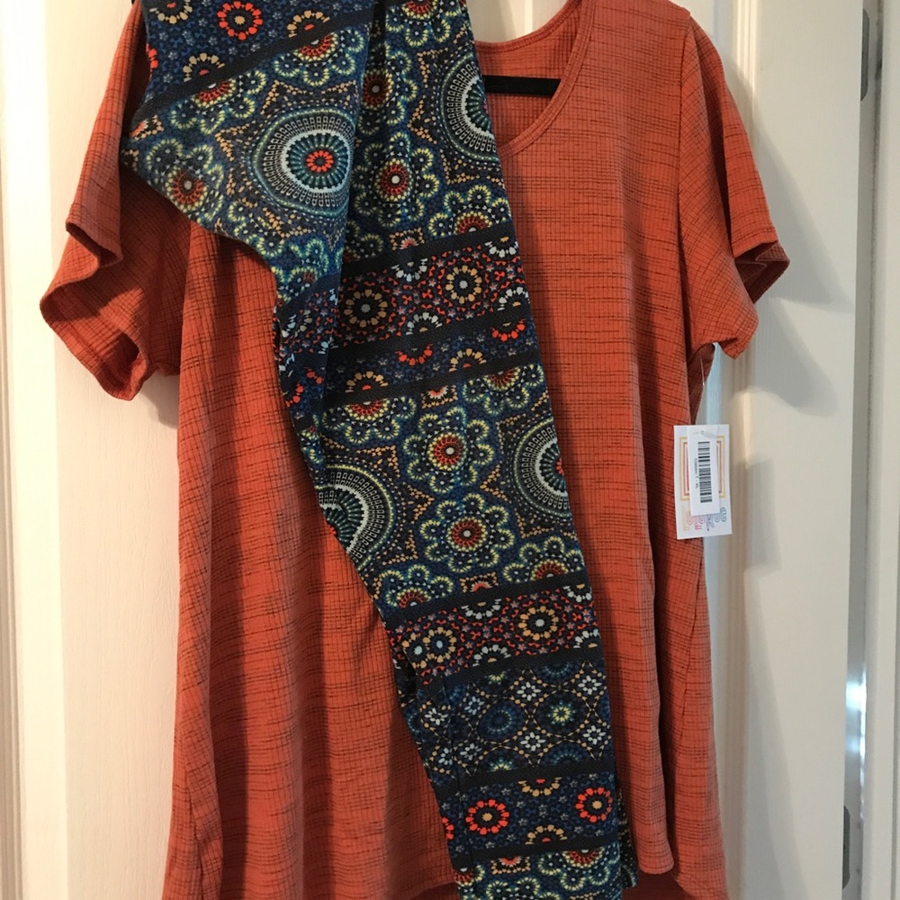 LulaRoe XL Classic T and TC Leggings