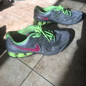 🏃 NIKE Reax Run 7 🏃