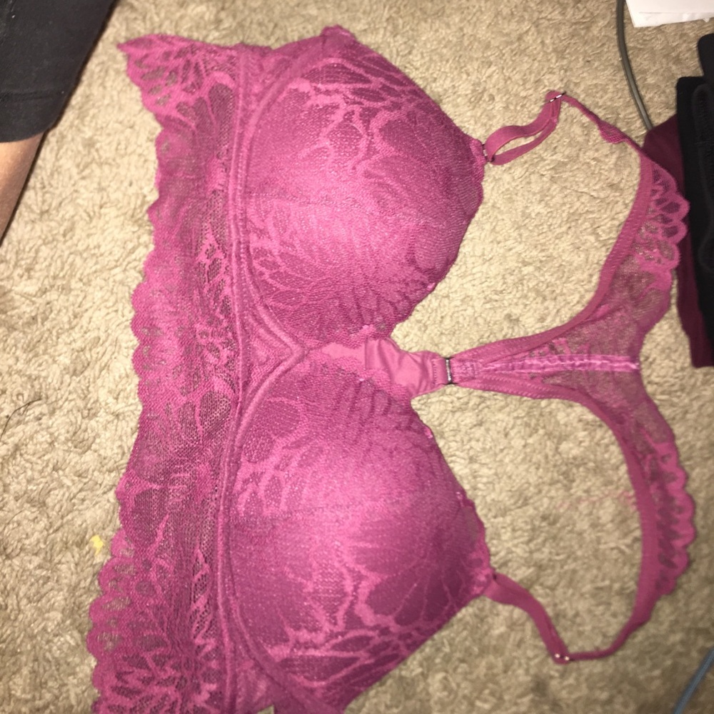 VS pink date brallete